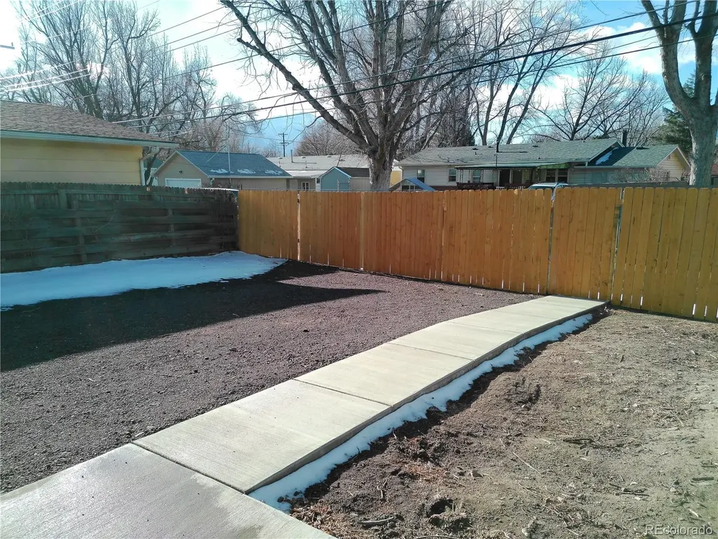 2518 Meade Circle Colorado Springs CO 80907