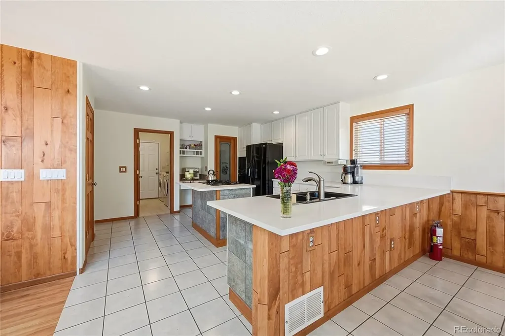 11285 W Coal Mine Drive Littleton CO 80127