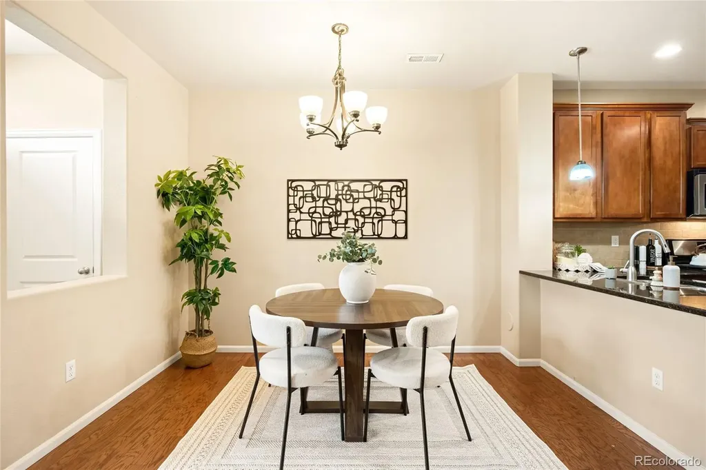 8922 E Otero Place Englewood CO 80112