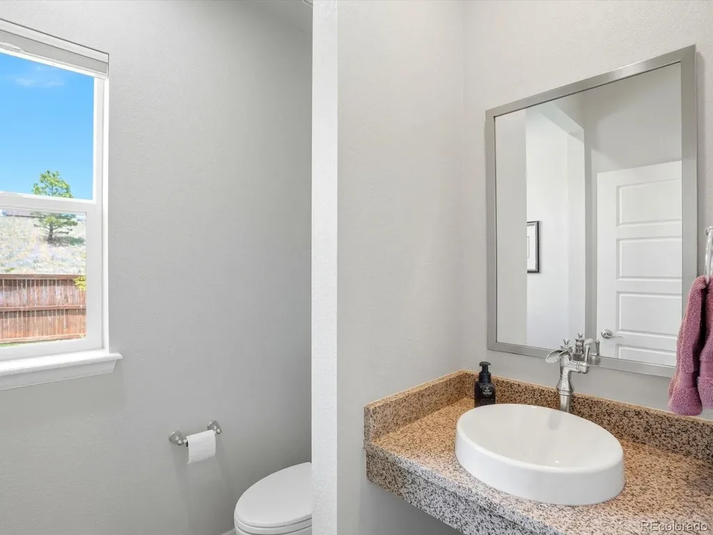 18329 W 84th Place Arvada CO 80007