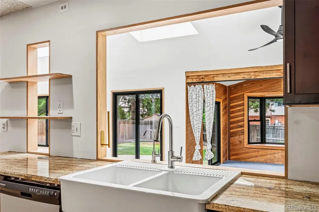 1684 E Dry Creek Place Centennial CO 80122