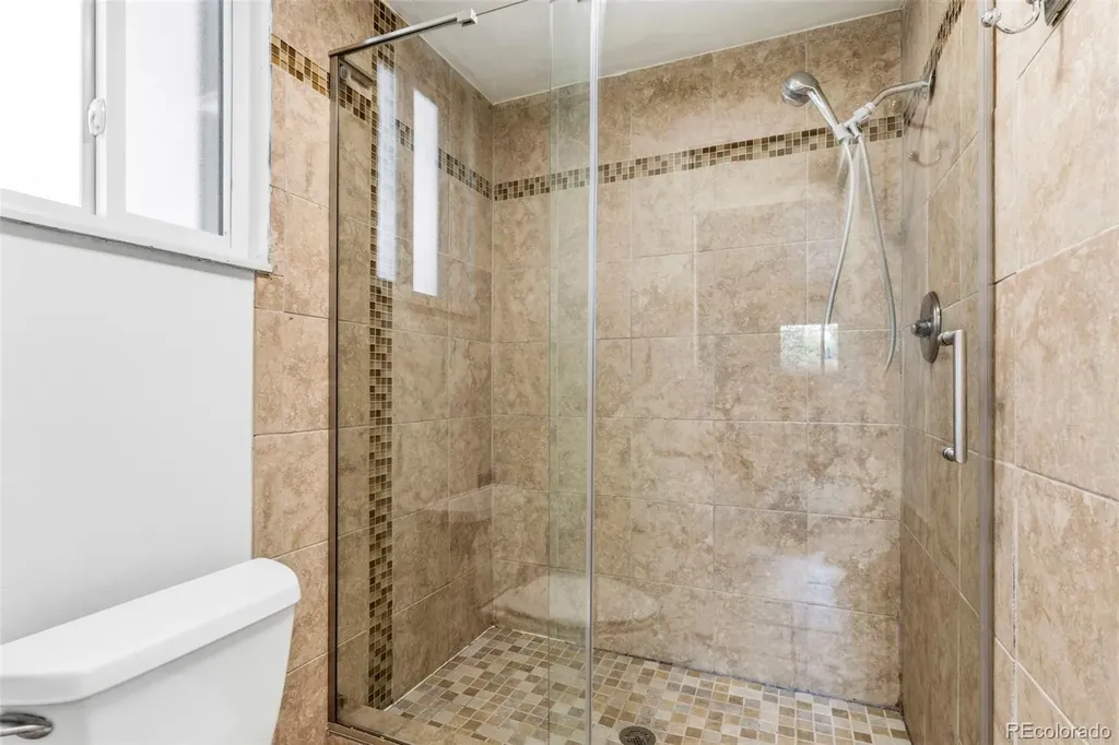 1684 E Dry Creek Place Centennial CO 80122