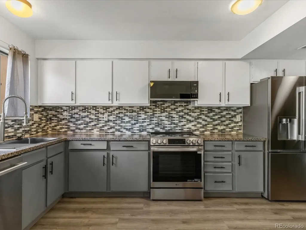 1284 S Crystal Way Aurora CO 80012