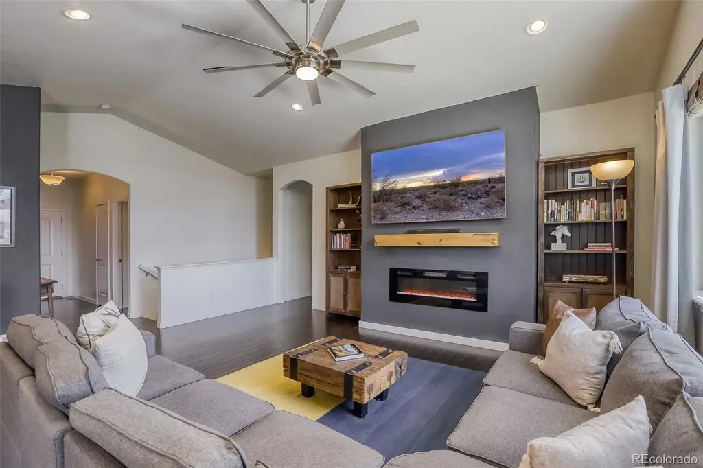 904 Pioneer Drive Milliken CO 80543