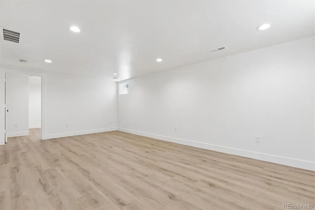 363 S Ivy Denver CO 80224