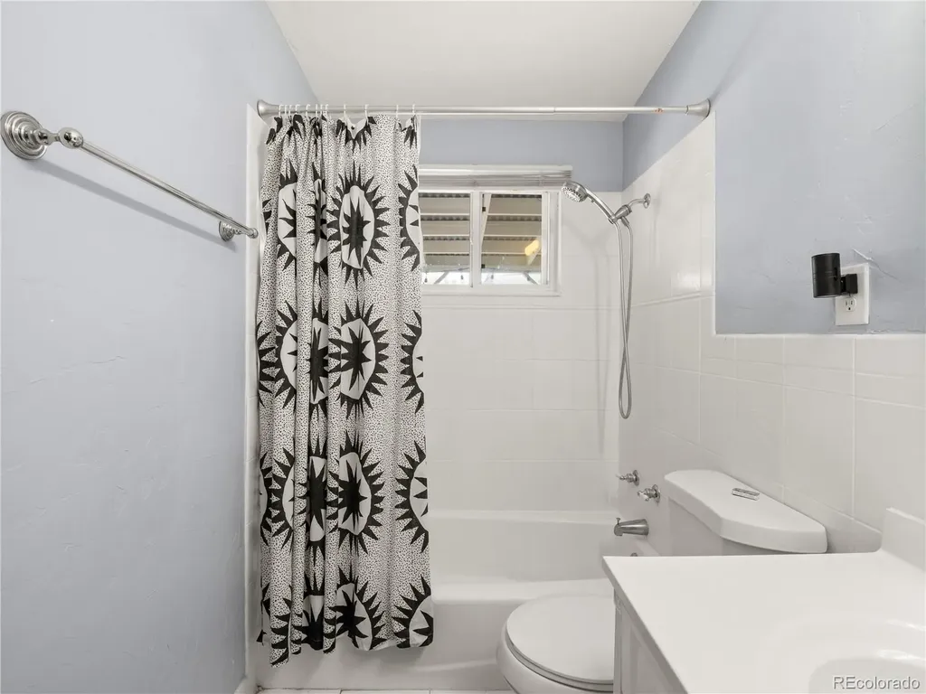 6009 Carr Street Arvada CO 80004