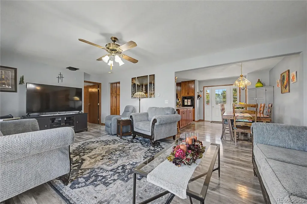 63 Kiowa Road Westcliffe CO 81252