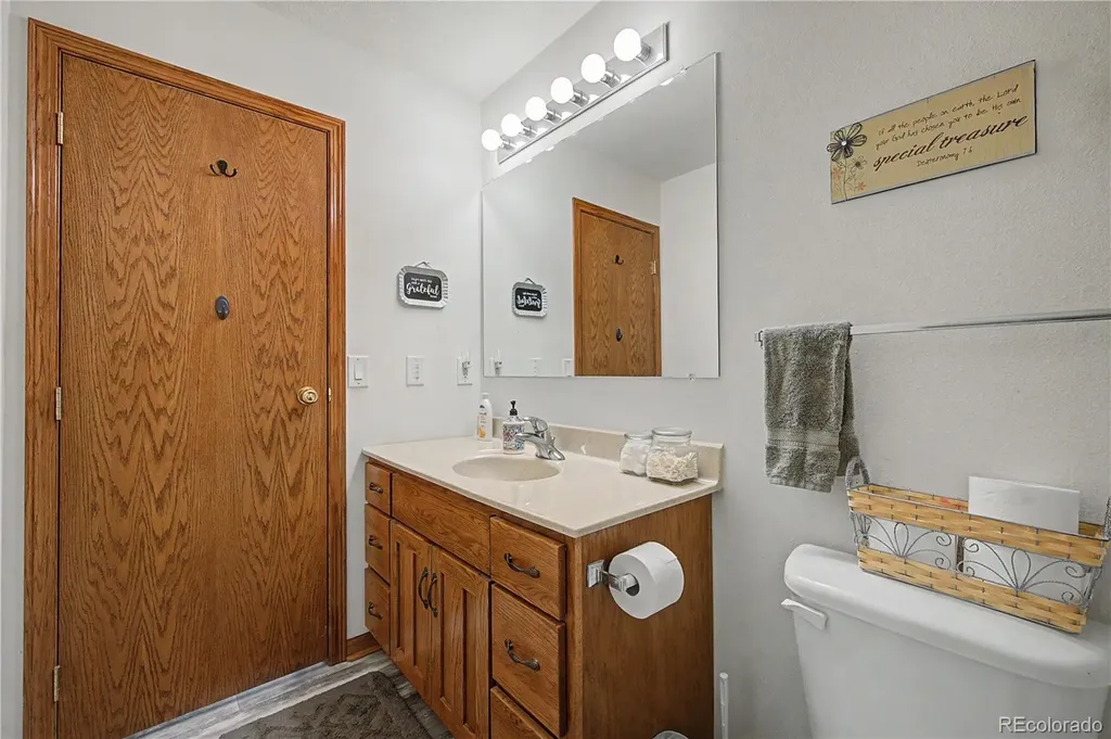 63 Kiowa Road Westcliffe CO 81252