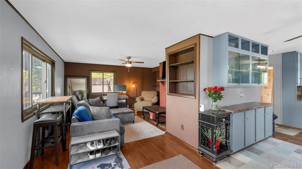 82 S Mountain Estates Road Florissant CO 80816