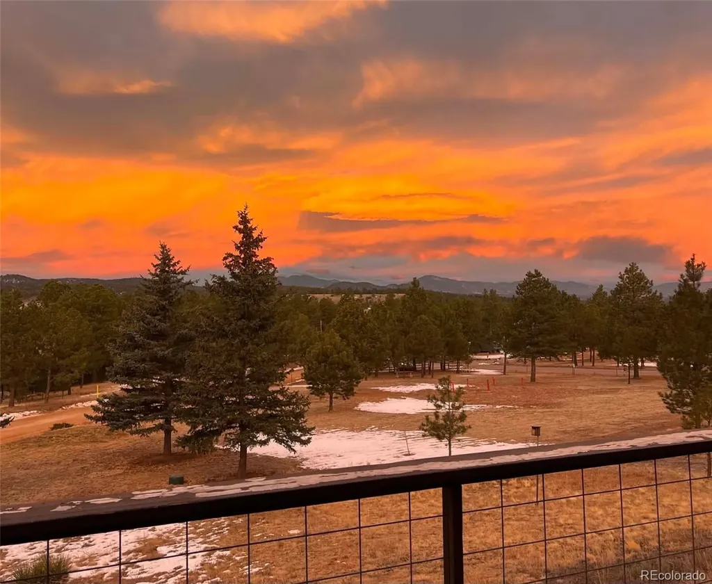 82 S Mountain Estates Road Florissant CO 80816