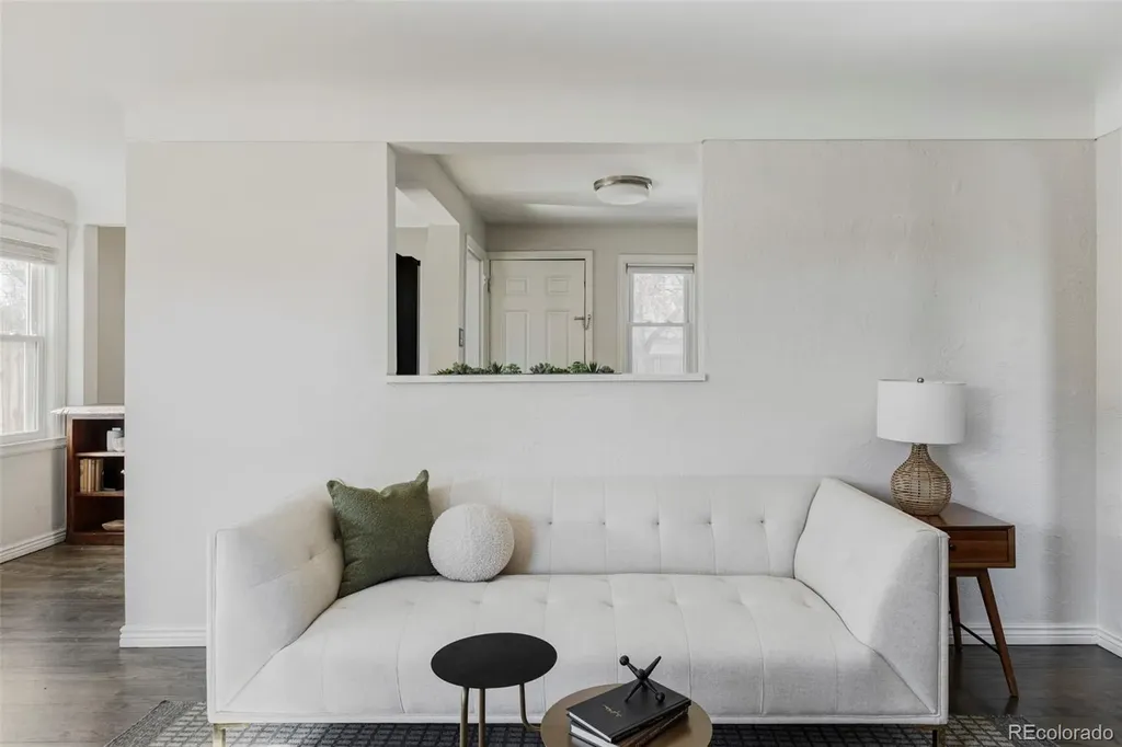 3549 N Harrison Street Denver CO 80205