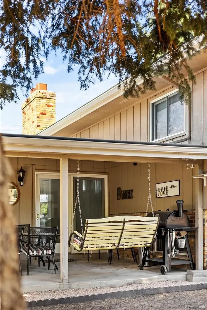 6634 S Buffalo Drive Littleton CO 80120