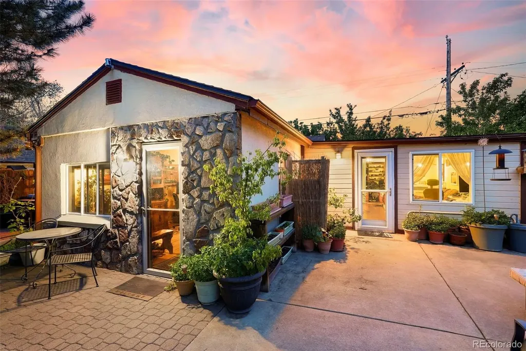 450 S Quitman Street Denver CO 80219