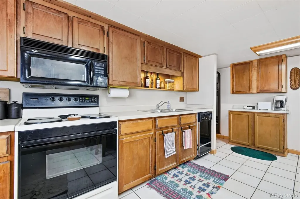450 S Quitman Street Denver CO 80219