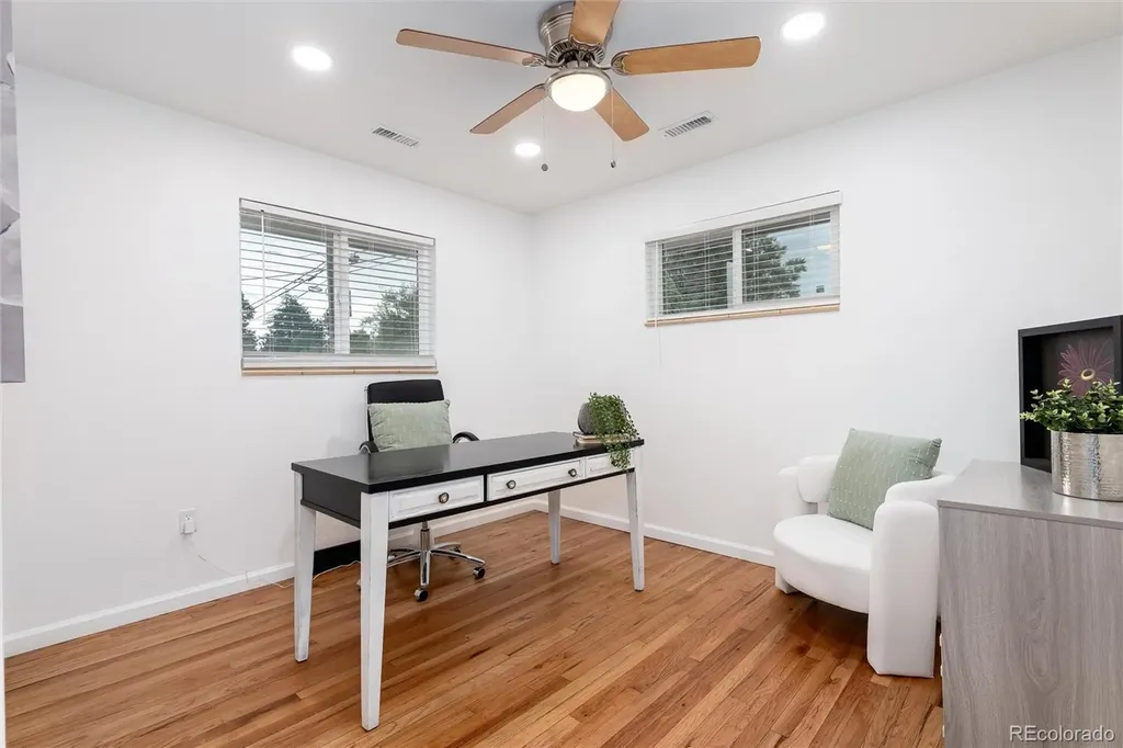 402 Ursula Street Aurora CO 80011
