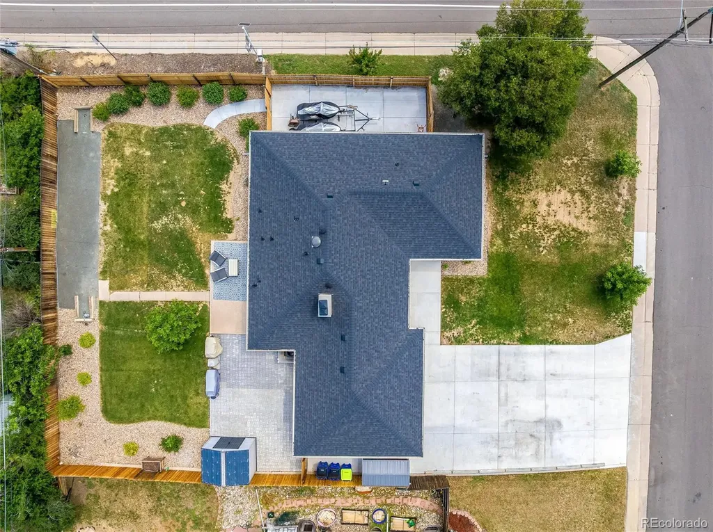 402 Ursula Street Aurora CO 80011