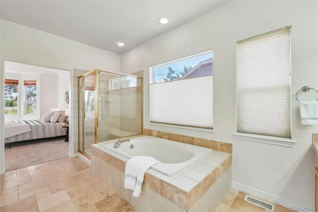 14890 E Maplewood Drive Aurora CO 80016