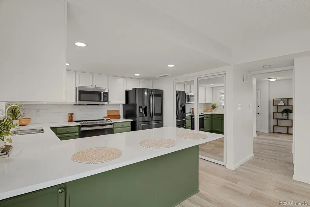 1140 W 88th Avenue Denver CO 80260