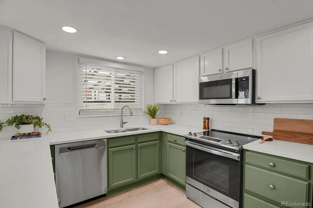 1140 W 88th Avenue Denver CO 80260
