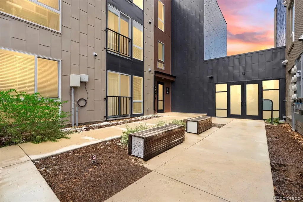 8475 E 36th Avenue Denver CO 80238