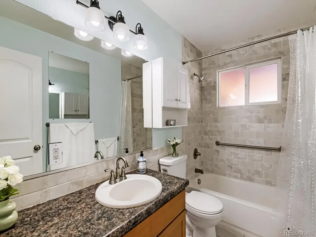 7131 Kalamath Street Denver CO 80221