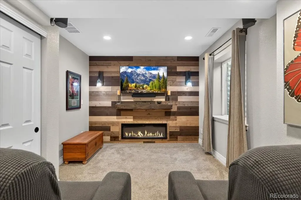 4646 Sunridge Terrace Drive Castle Rock CO 80109