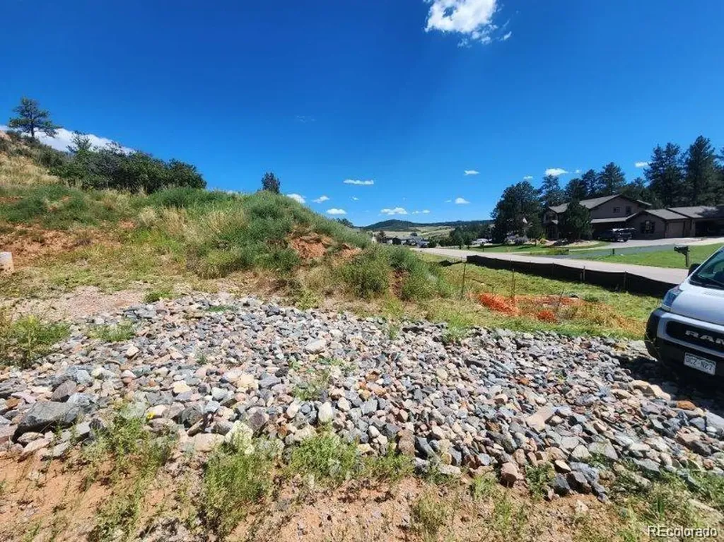 4251 Mohawk Drive Larkspur CO 80118