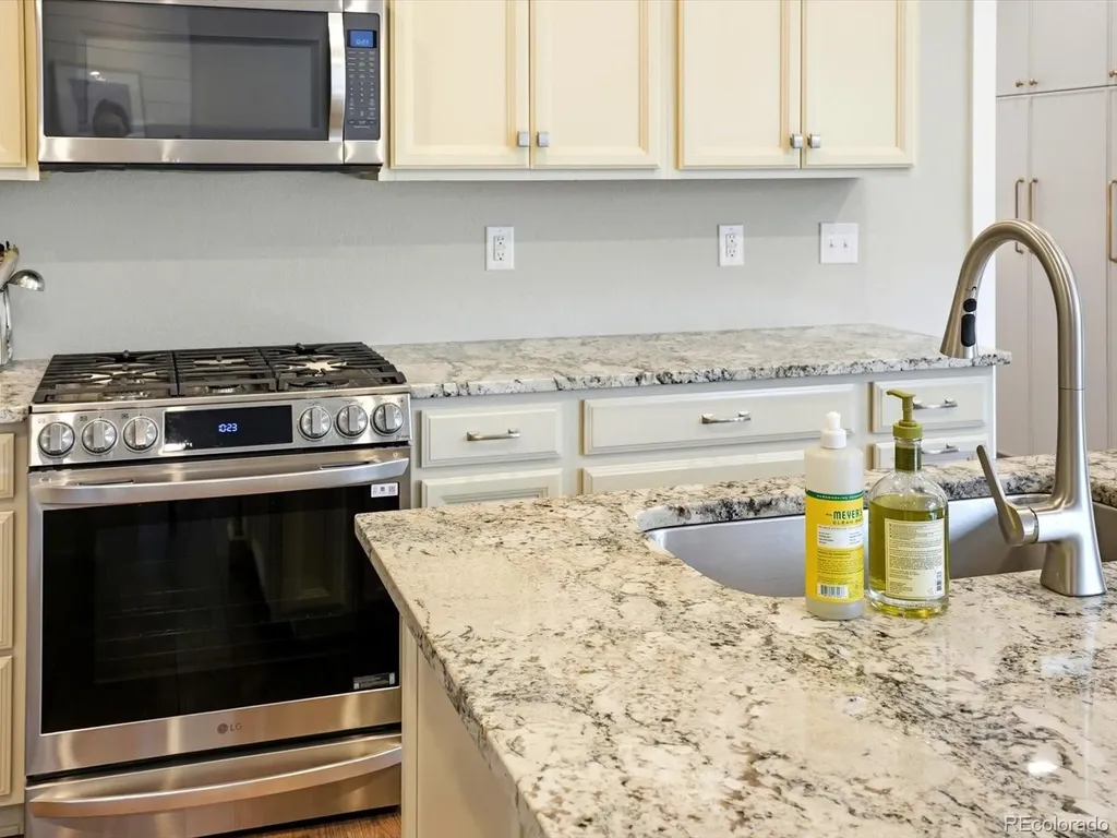 16919 W 86th Place Arvada CO 80007