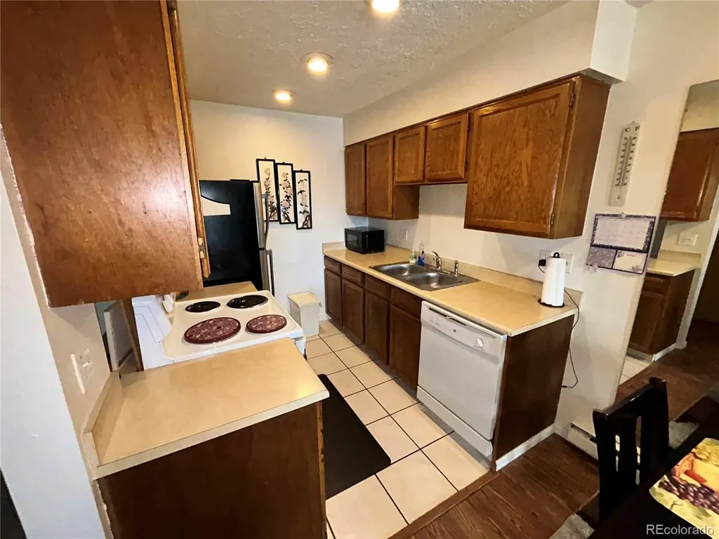 14852 E Kentucky Drive Aurora CO 80012