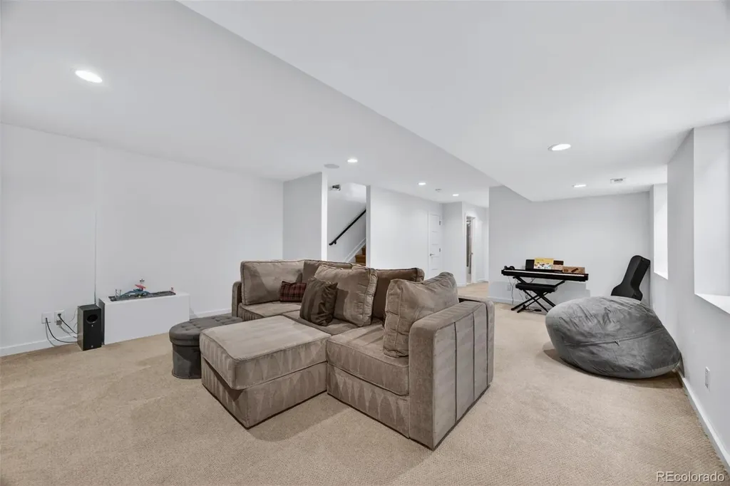 4353 Vrain Street Denver CO 80212