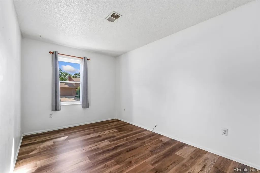 2205 Lincoln Street Longmont CO 80501
