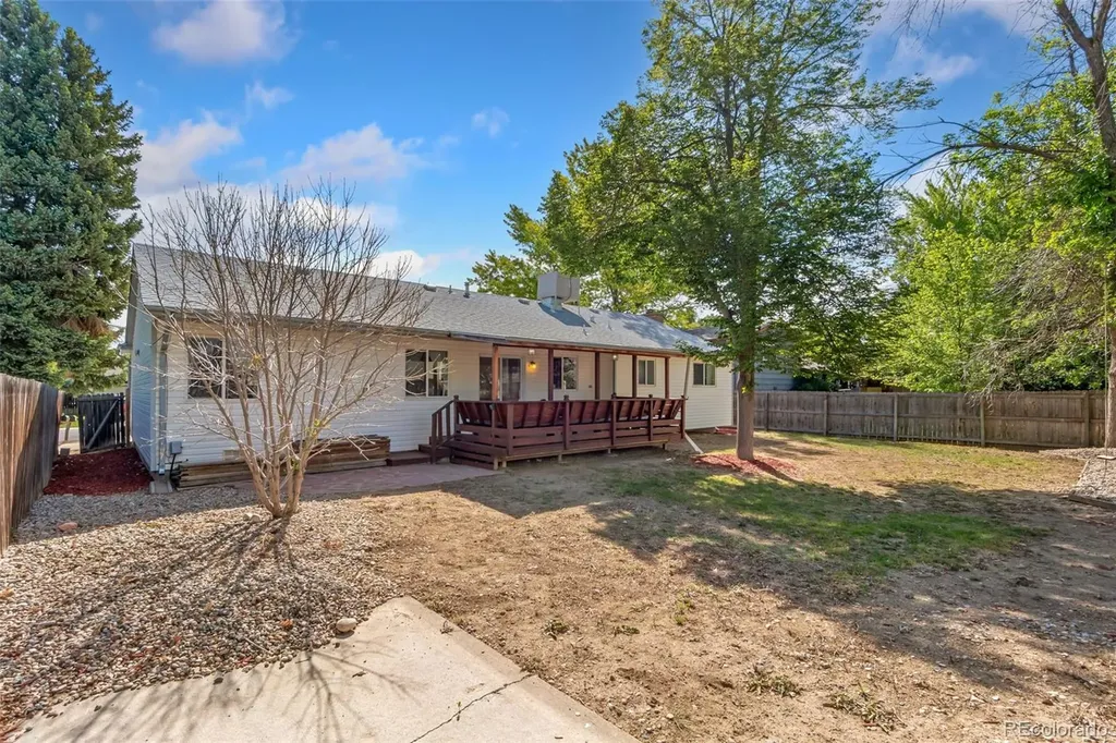 2205 Lincoln Street Longmont CO 80501