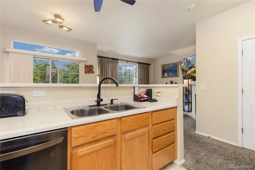 8531 S Upham Way Littleton CO 80128