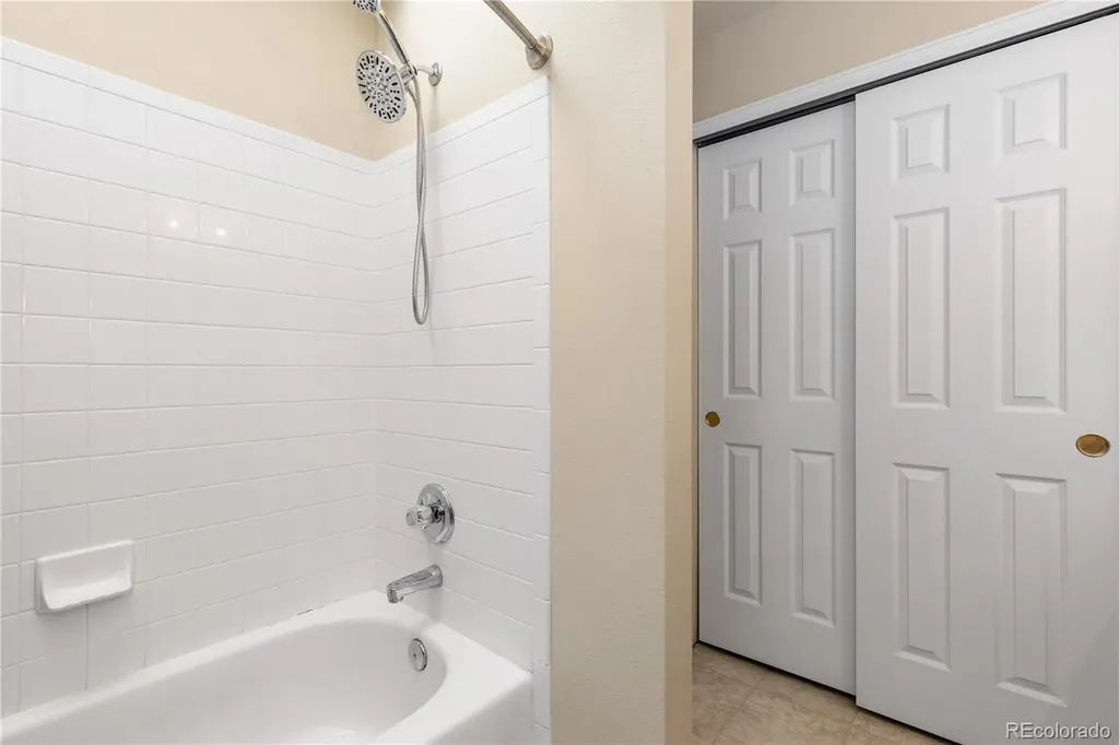 8531 S Upham Way Littleton CO 80128