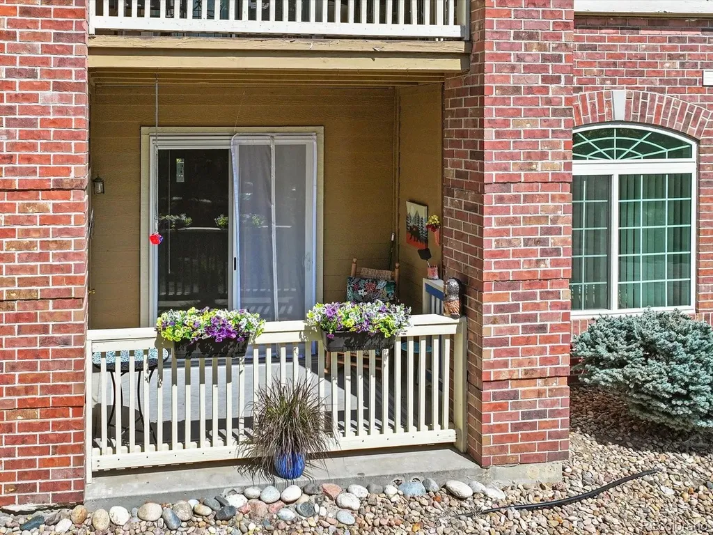 1672 W Canal Circle Littleton CO 80120