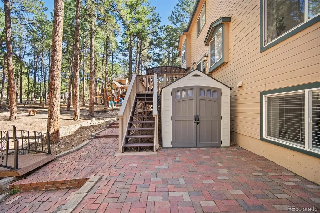 15973 Longmeadow Lane Colorado Springs CO 80921