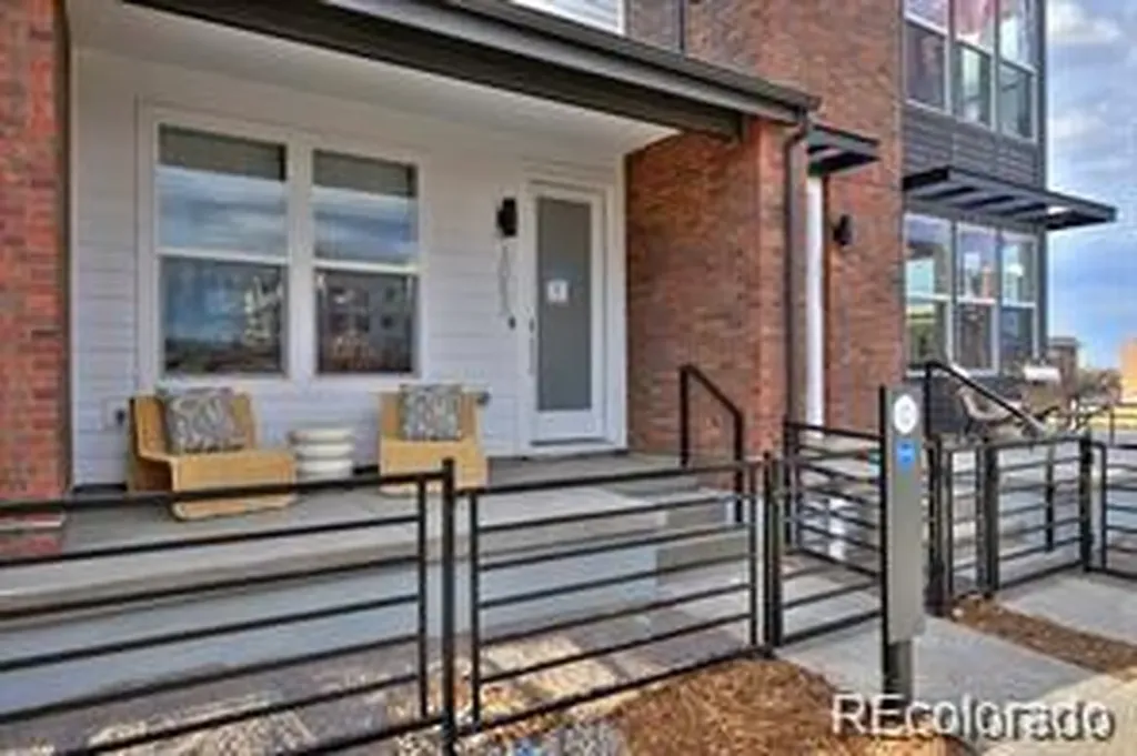 3263 W. Frances Walsh Place Denver CO 80236