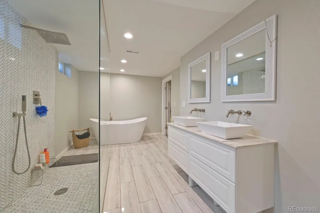 1248 S Eaton Street Lakewood CO 80232