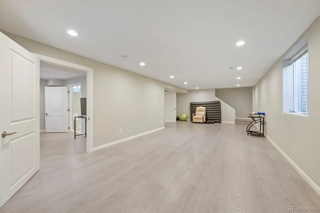 1248 S Eaton Street Lakewood CO 80232