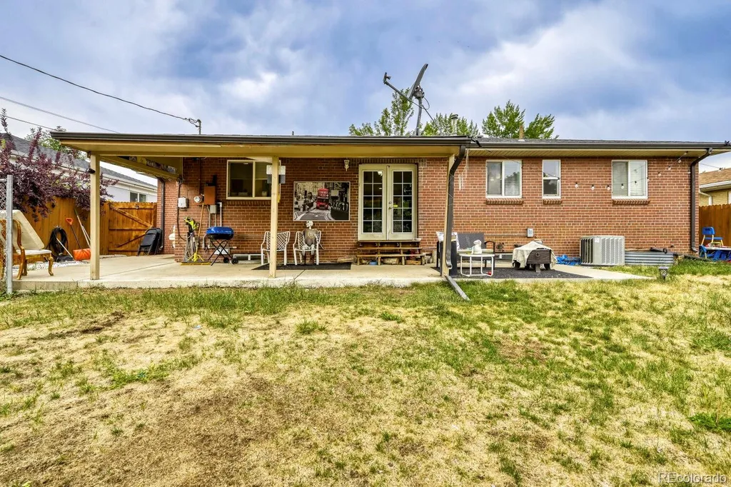 1248 S Eaton Street Lakewood CO 80232