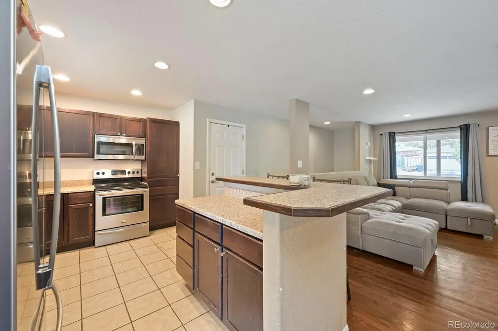1248 S Eaton Street Lakewood CO 80232