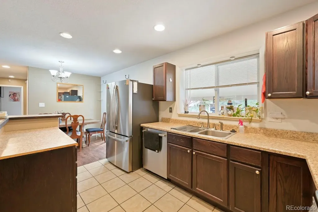 1248 S Eaton Street Lakewood CO 80232