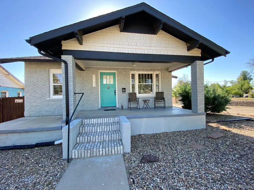 1121 Edison Avenue La Junta CO 81050