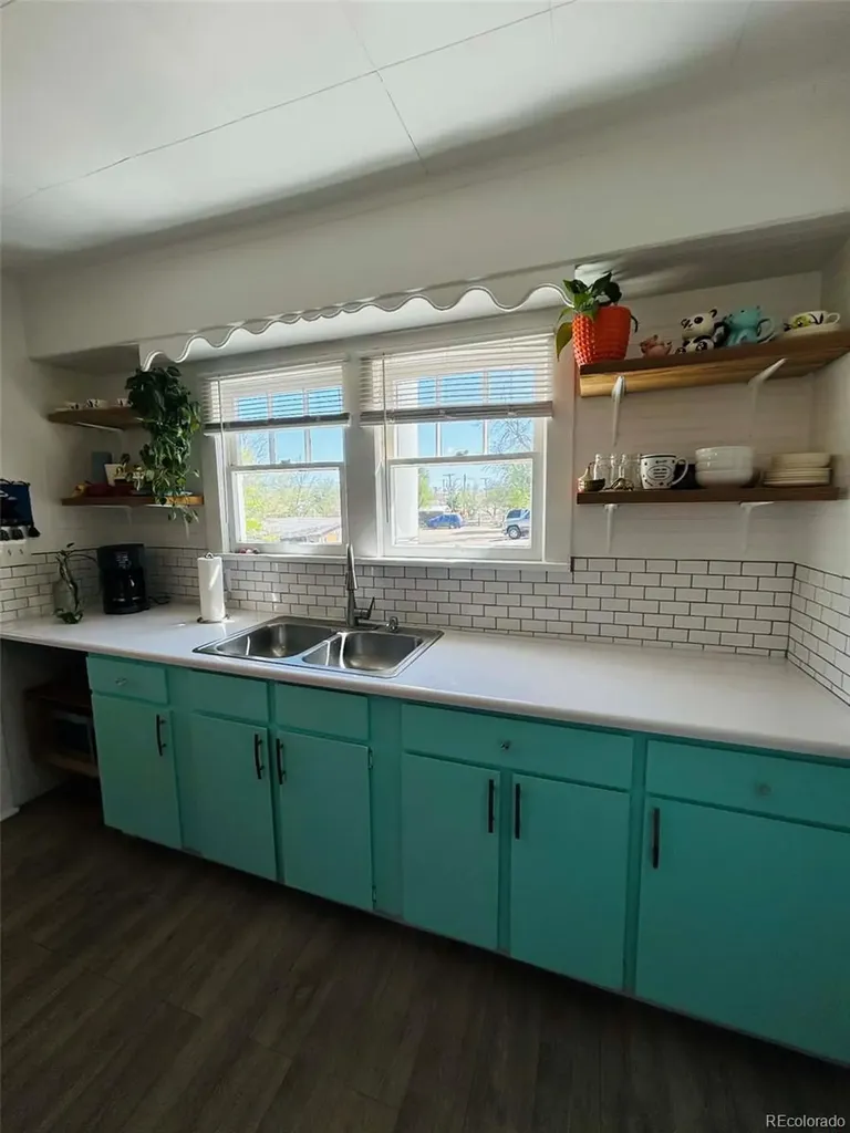 1121 Edison Avenue La Junta CO 81050