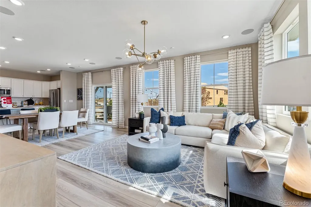 3273 N Catawba Way Aurora CO 80019