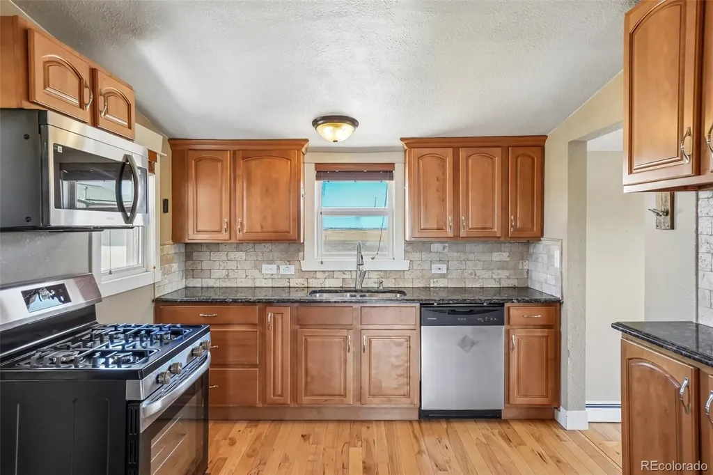 33649 Highway 52 Keenesburg CO 80643