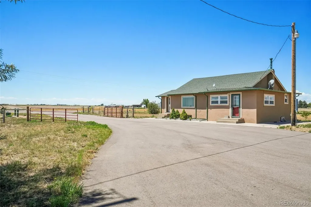 33649 Highway 52 Keenesburg CO 80643