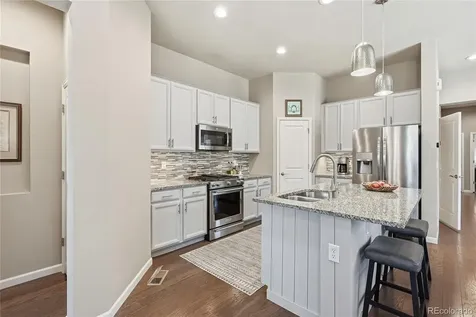 6769 S Old Hammer Court Aurora CO 80016