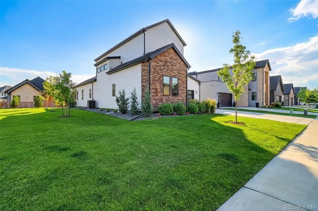 1751 Barefoot Drive Windsor CO 80550