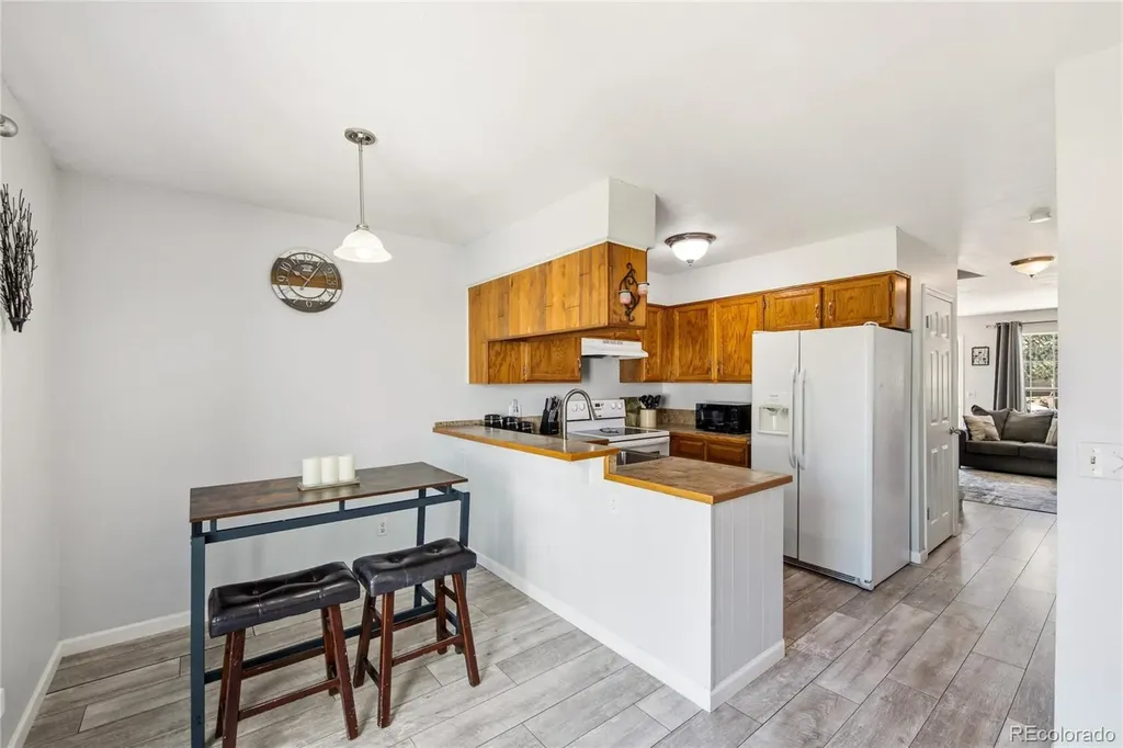 8805 W Floyd Avenue Lakewood CO 80227